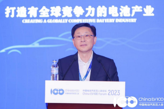 孚能科技董事长:建议电动车限期退役 10年或15年退出市场