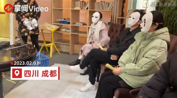 公司面试时被要求佩戴面具 应聘者：对社恐人士来说是福利