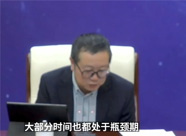 刘慈欣在联合国被“催更”：当年奥巴马连发两封邮件要新书